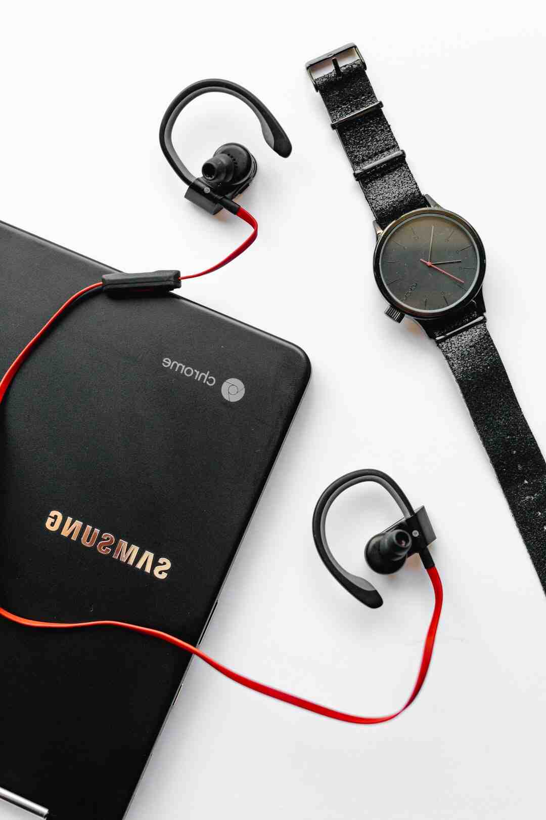 How can I track my husbands Samsung phone?