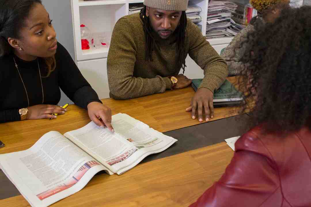 Comment faire pour travailler à la CAF ?