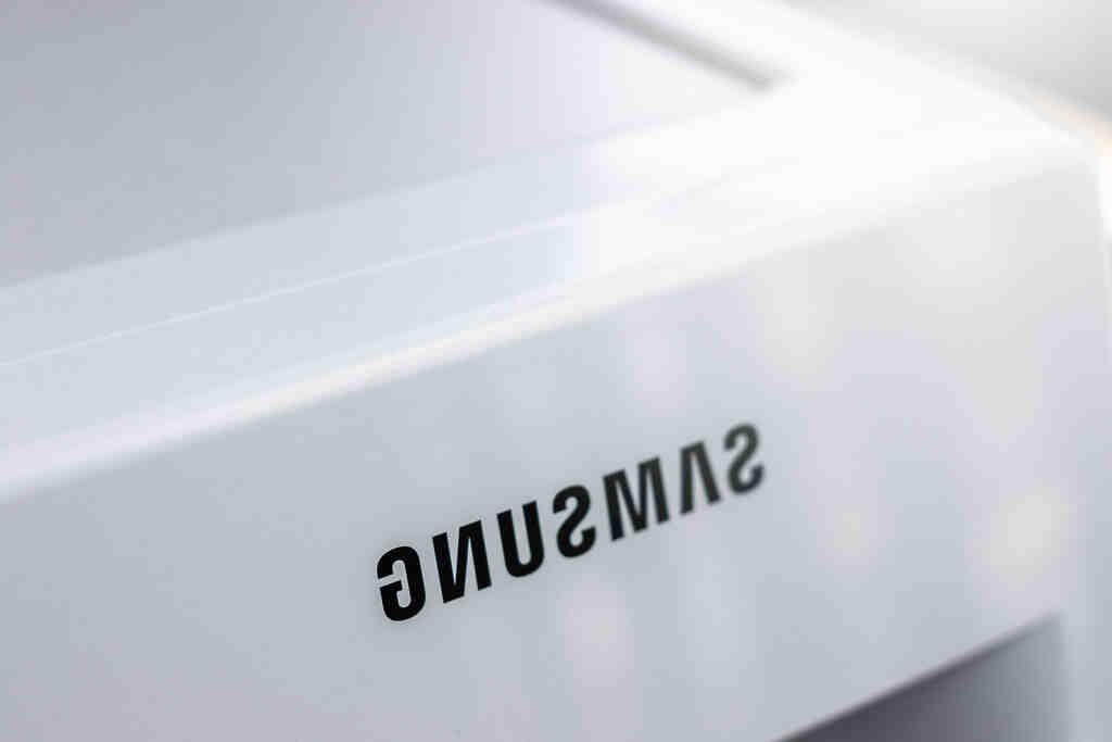 Comment installer une application sur ma TV Samsung ?